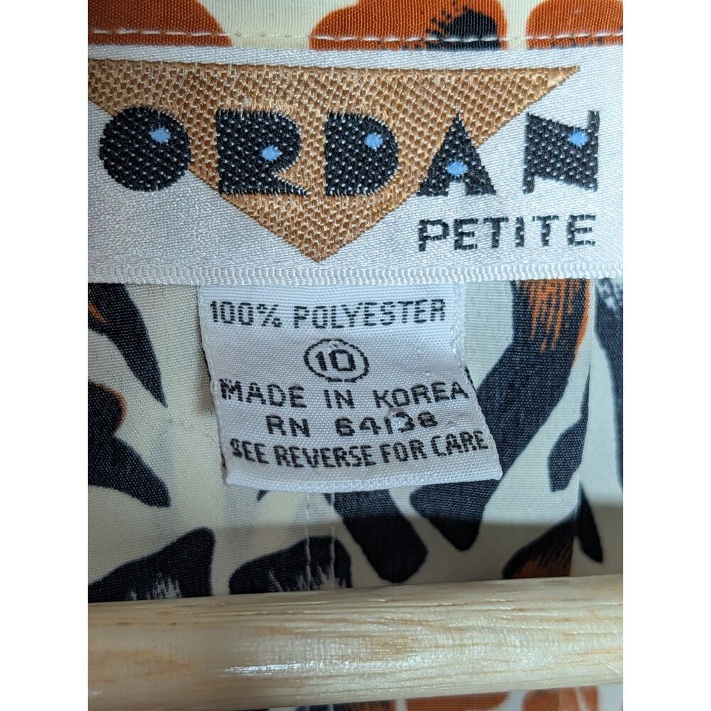 Vintage 80s Jordan Petite Animal Print Blouse Orange Black Leopard Button Front - Picture 6 of 6